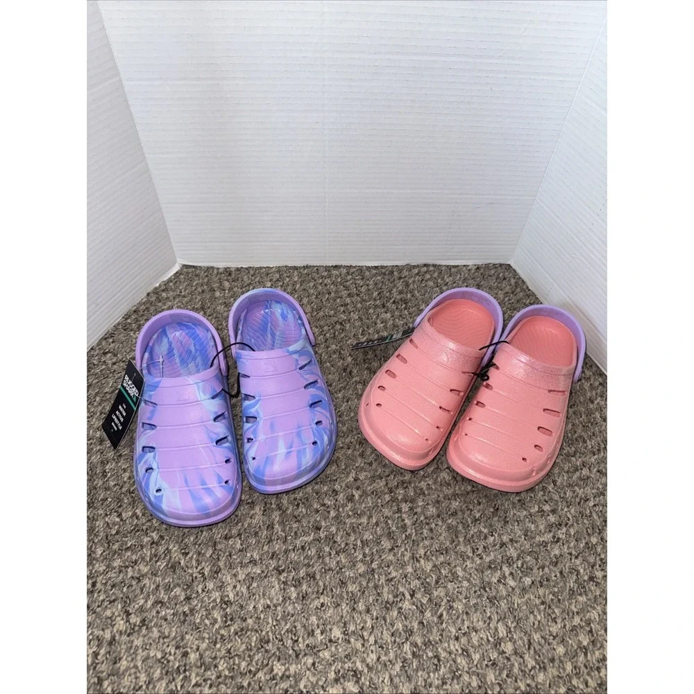 Lot Of 2 Rugged Shark Slip On Swivel Strap Clogs  New Size 3